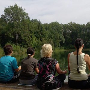 יוגה בקבוצות פרטיות